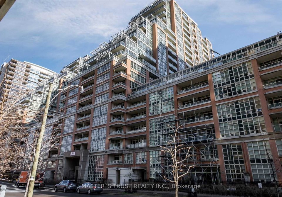 75-east-liberty-street-toronto-ontario-c13173000