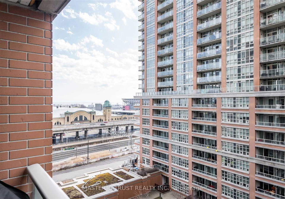 75-east-liberty-street-toronto-ontario-c13173000