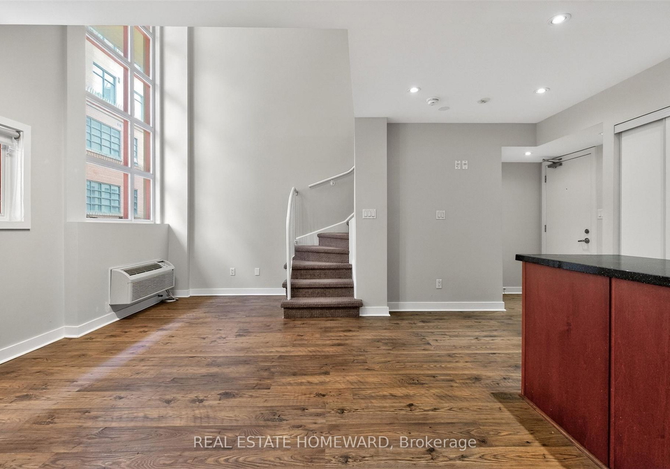 21-earl-street-toronto-ontario-c13173300