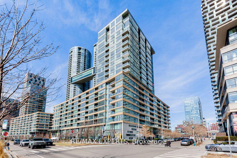 10-capreol-court-toronto-ontario-c13173458