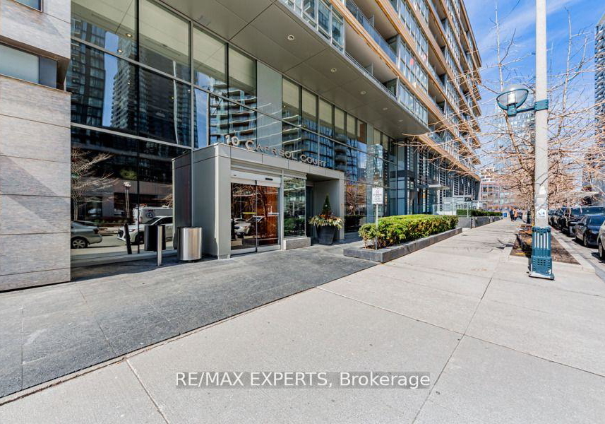 10-capreol-court-toronto-ontario-c13173458