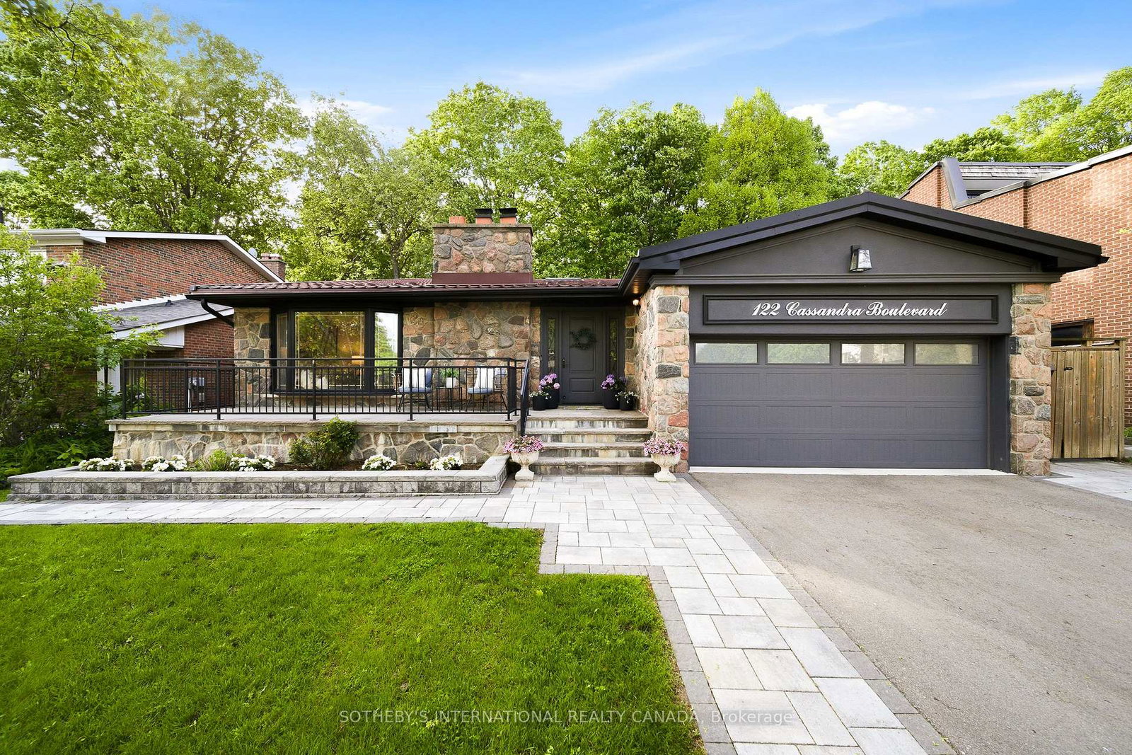 122-cassandra-boulevard-north-york-ontario-c13173464
