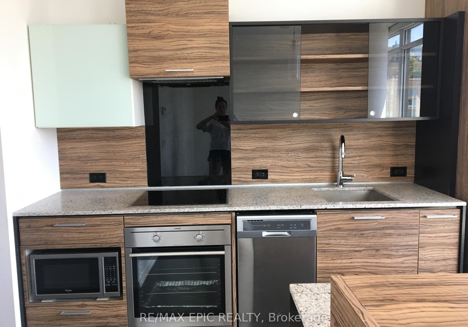 75-st-nicholas-street-toronto-ontario-c13173568