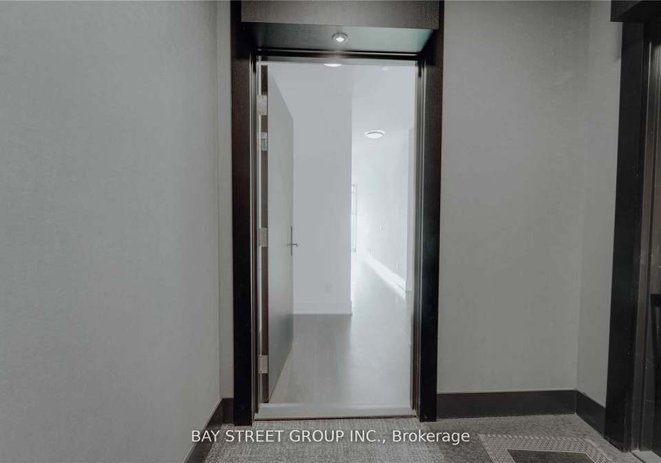 403-church-street-toronto-ontario-c13173614