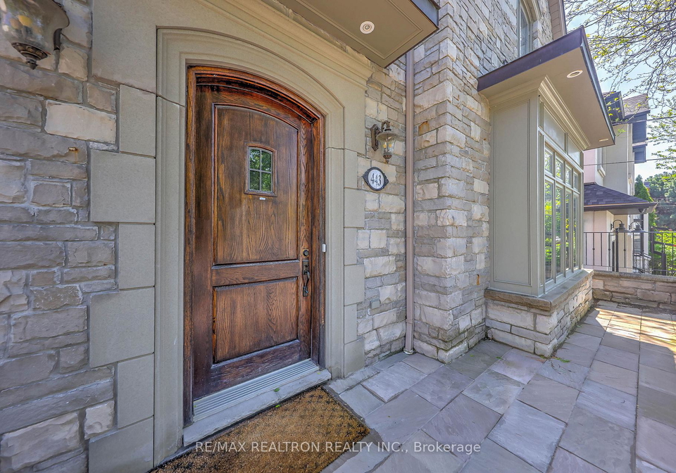 443-melrose-avenue-toronto-ontario-c13173652