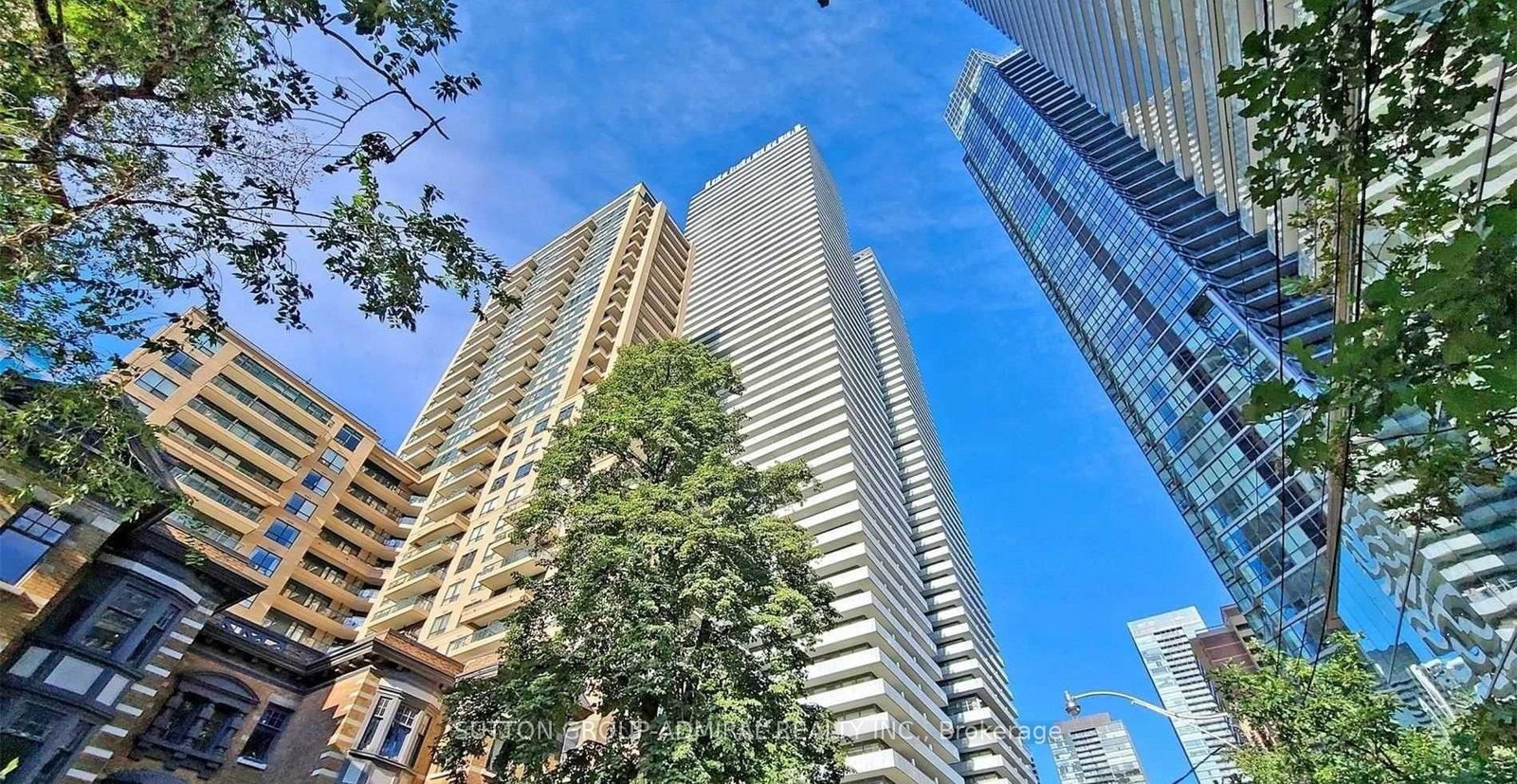42-charles-street-e-toronto-ontario-c13173664