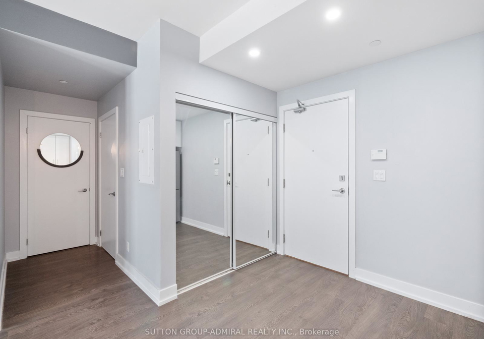 75-the-donway-w-north-york-ontario-c13173708