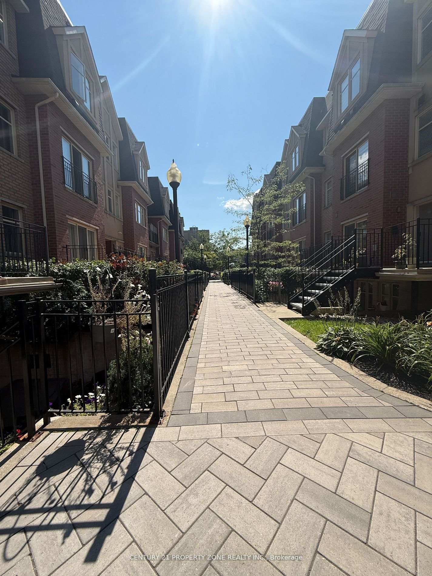 1496-victoria-park-avenue-north-york-ontario-c13173804