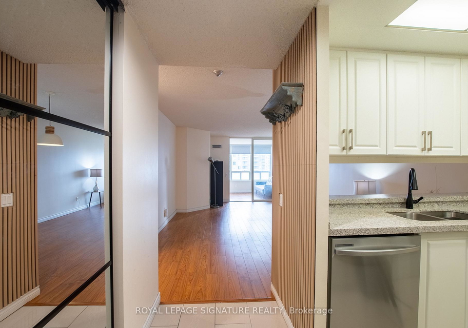 7-bishop-avenue-north-york-ontario-c13174114