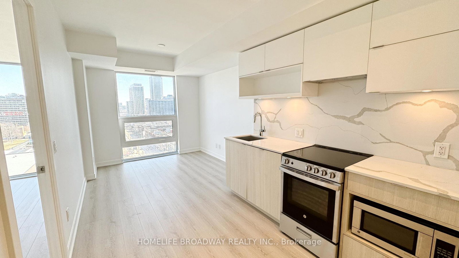 100-queen-street-e-toronto-ontario-c13174346