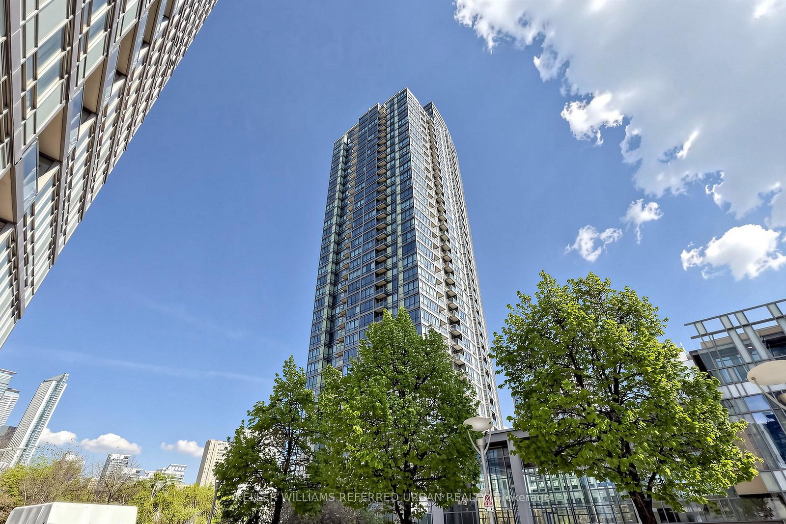 5-mariner-terrace-toronto-ontario-c13174464