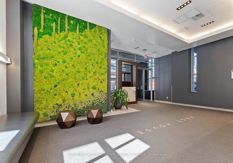 105-george-street-toronto-ontario-c13174476
