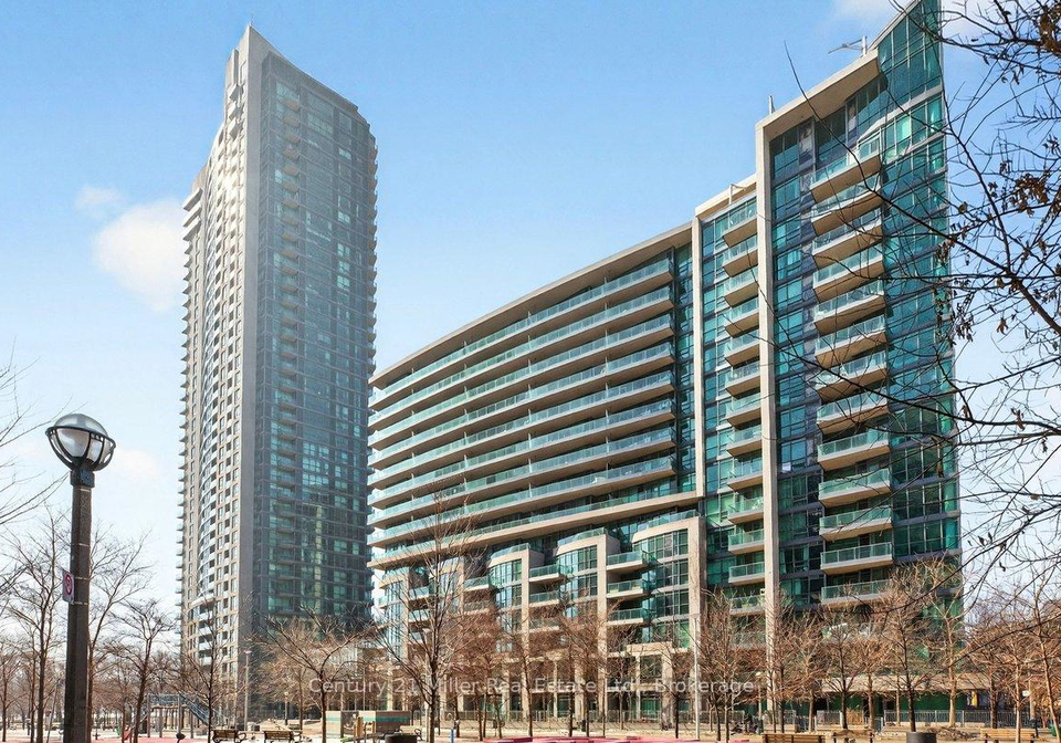 209-fort-york-boulevard-toronto-ontario-c13174614