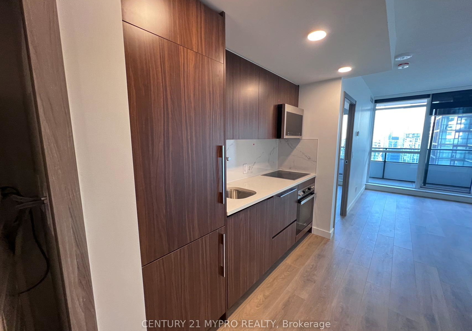 38-widmer-street-toronto-ontario-c13174710