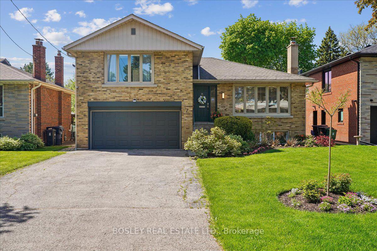 7-howard-drive-north-york-ontario-c13175030