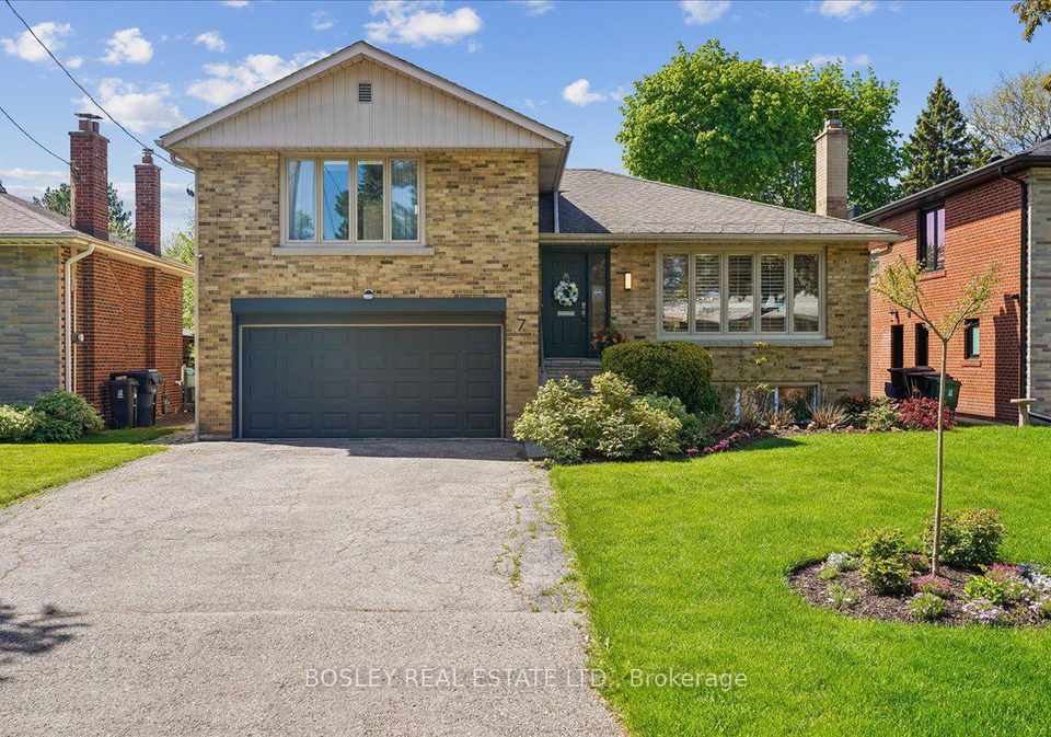 7-howard-drive-north-york-ontario-c13175030