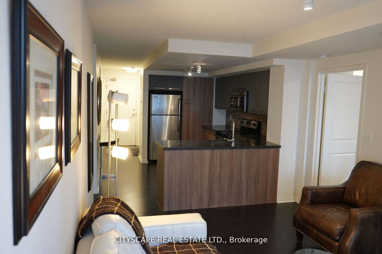 11-st-joseph-street-toronto-ontario-c13175166