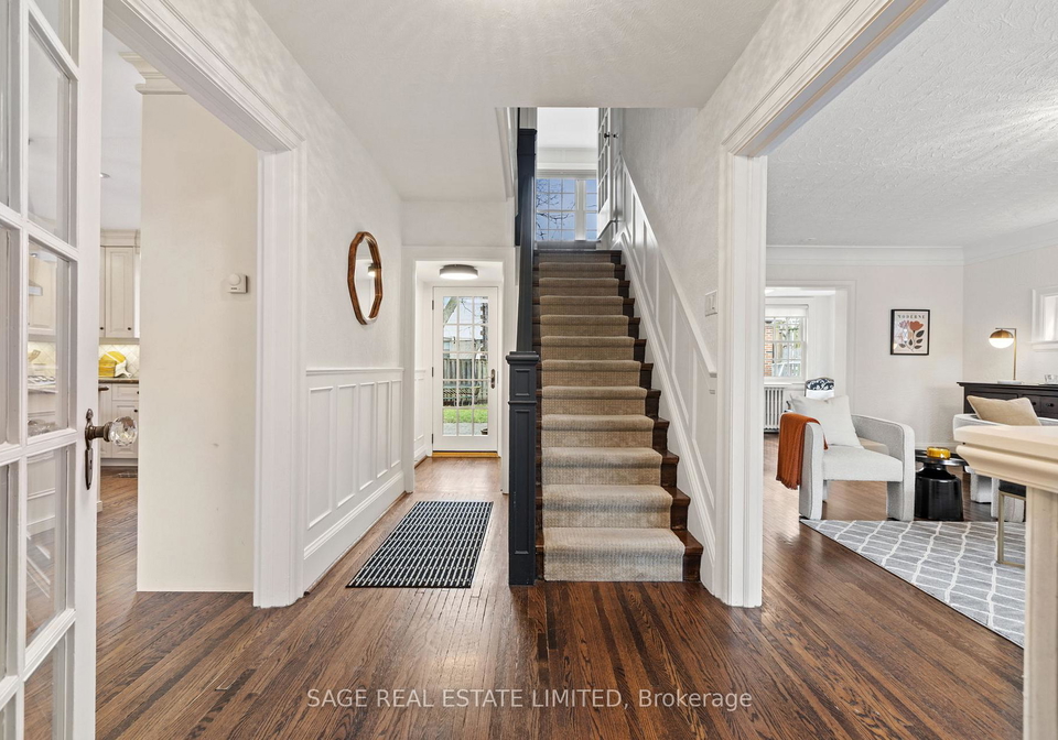 85-weybourne-crescent-toronto-ontario-c13175226