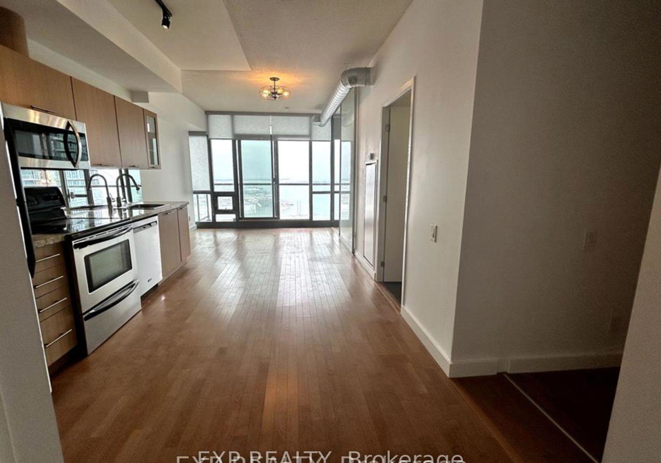 33-mill-street-toronto-ontario-c13175584