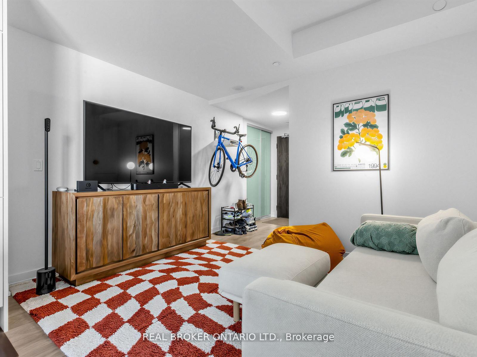 297-college-street-toronto-ontario-c13175656