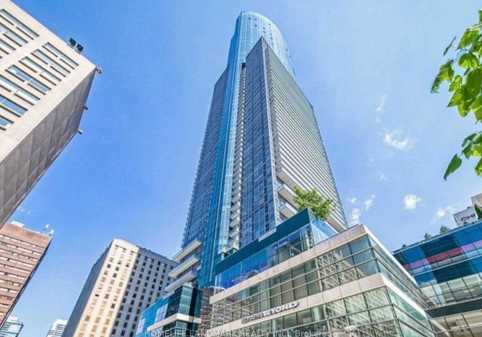 386-yonge-street-toronto-ontario-c13175672