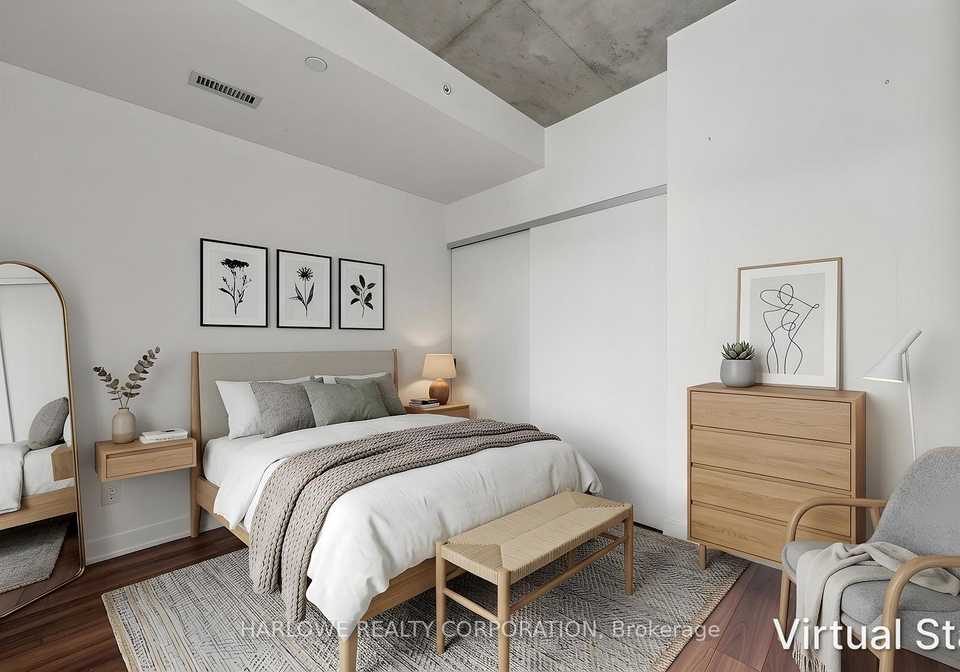 210-simcoe-street-toronto-ontario-c13175804