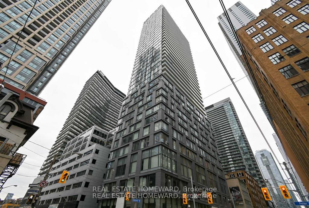 101-peter-street-w-toronto-ontario-c13175808