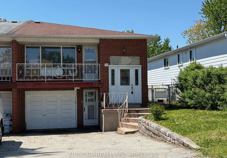 70-micmac-crescent-north-york-ontario-c13175822