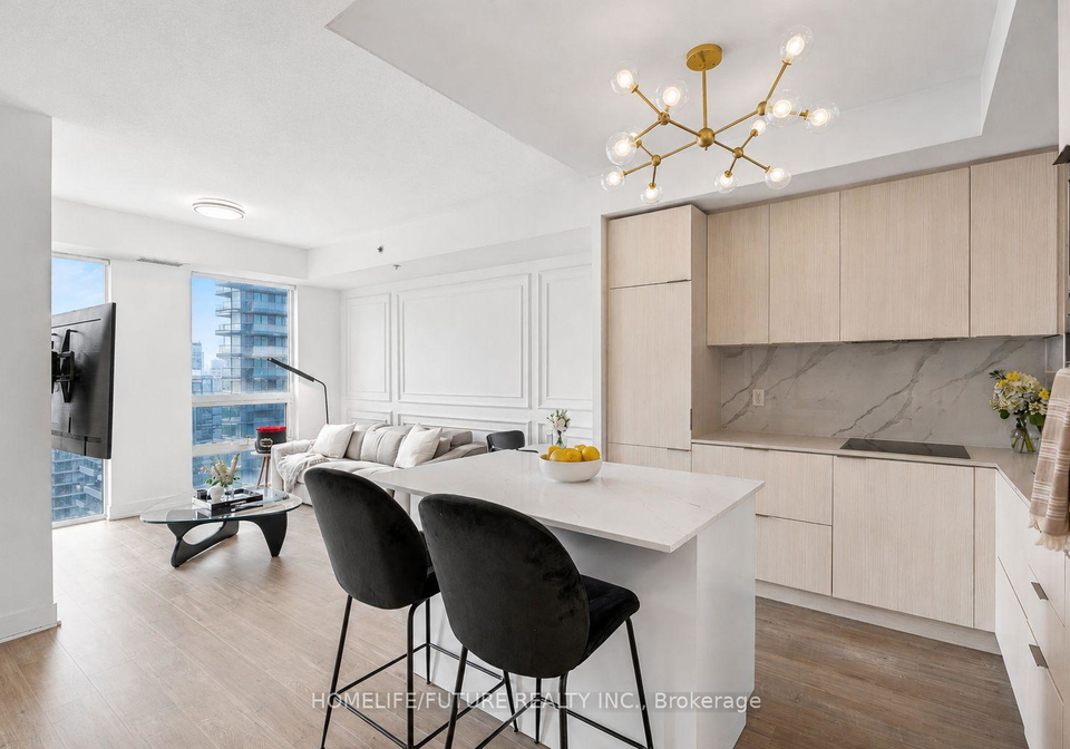 318-richmond-street-w-toronto-ontario-c13175892
