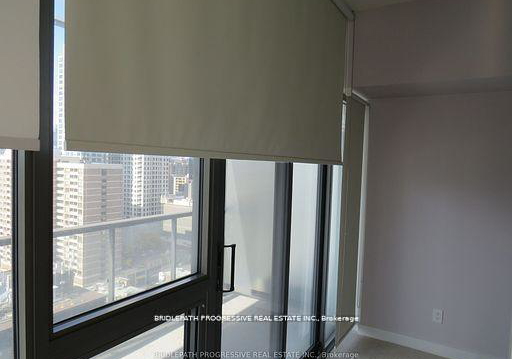 33-charles-street-e-toronto-ontario-c13175920