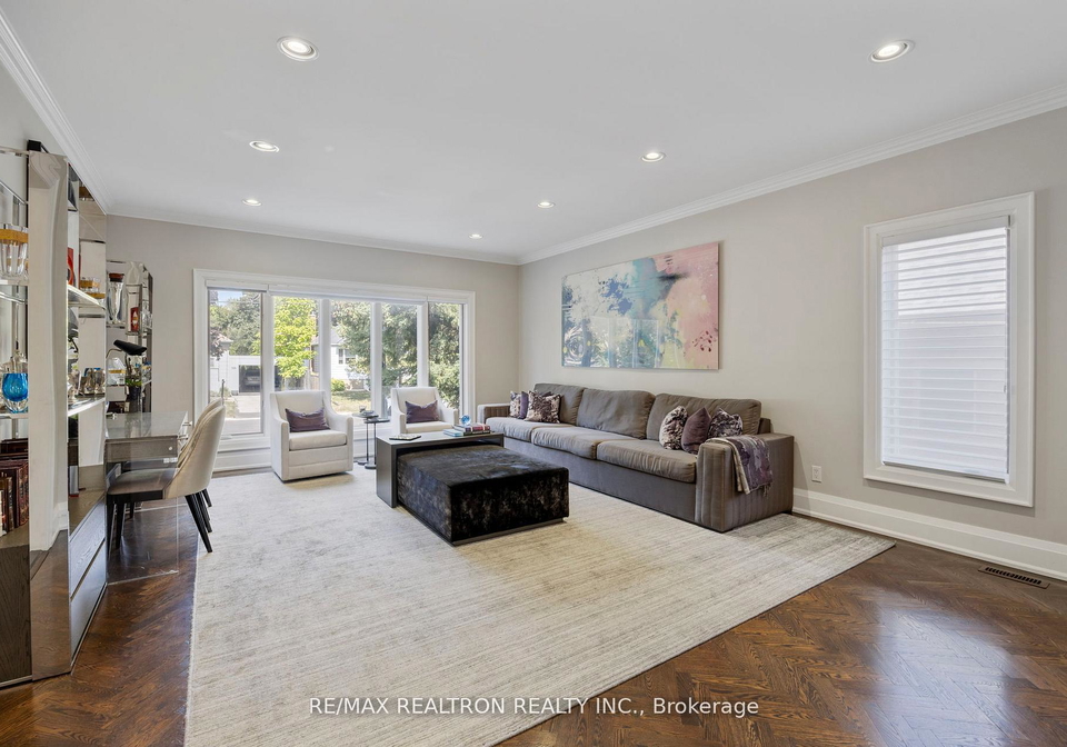 597-coldstream-avenue-toronto-ontario-c13175996