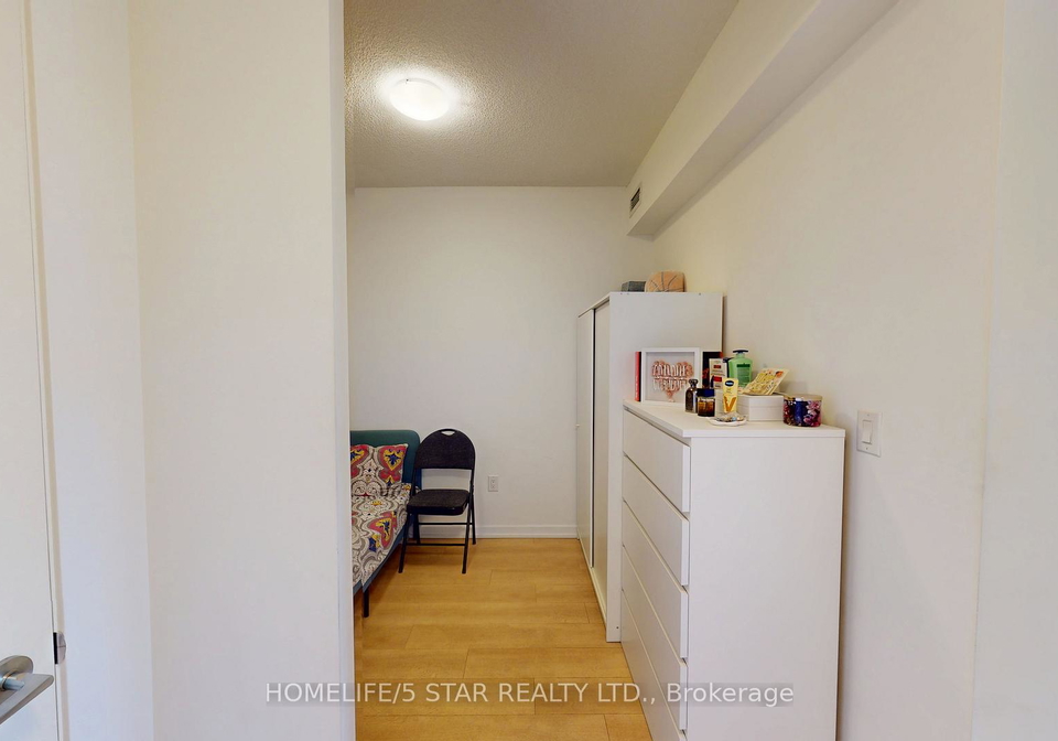 66-forest-manor-road-north-york-ontario-c13176218