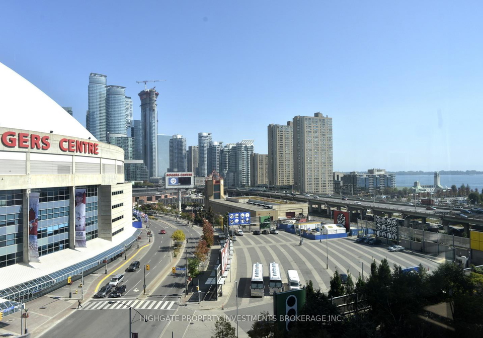 3-navy-wharf-court-toronto-ontario-c13176240