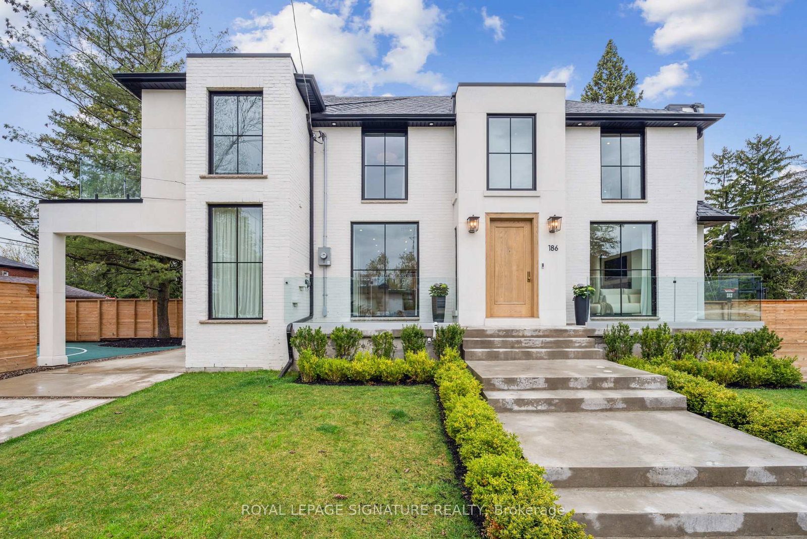 186-humewood-drive-toronto-ontario-c13176420