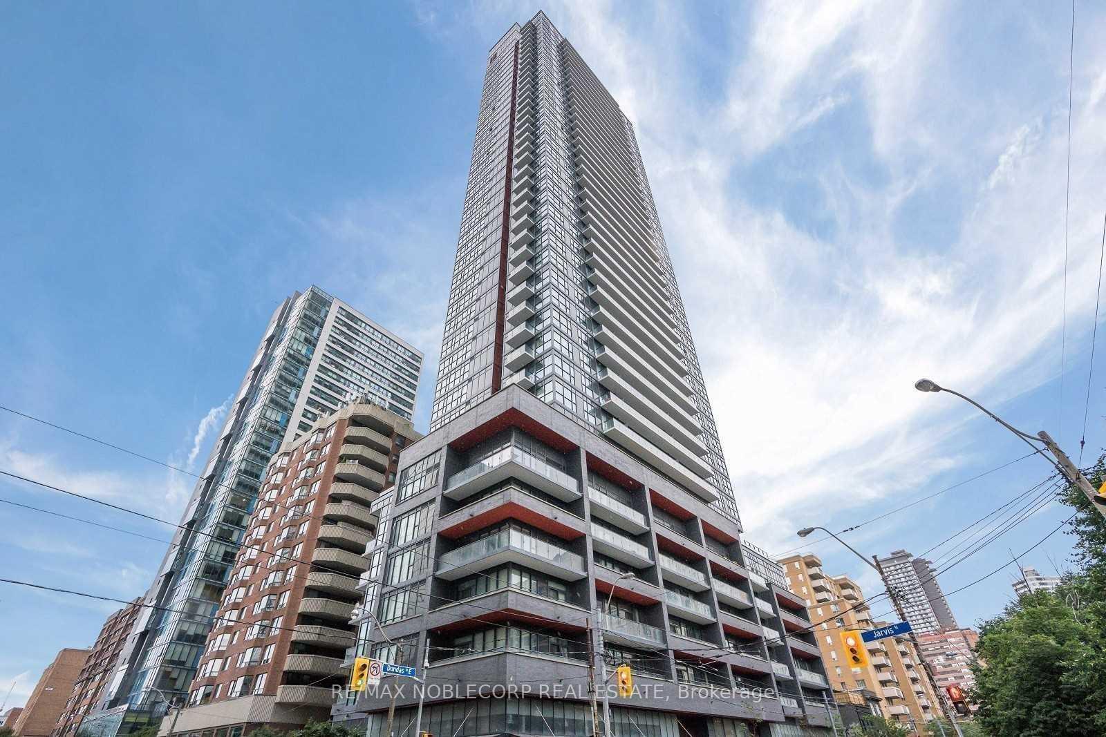 159-dundas-street-e-toronto-ontario-c13176560