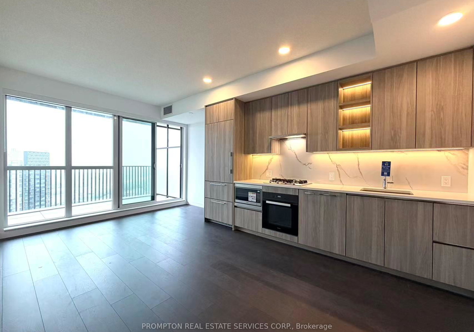 18-esther-shiner-boulevard-north-york-ontario-c13176568