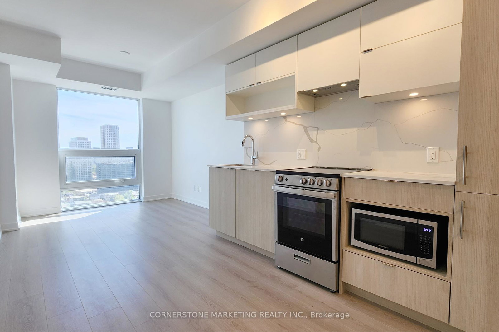 100-queen-street-e-toronto-ontario-c13176740
