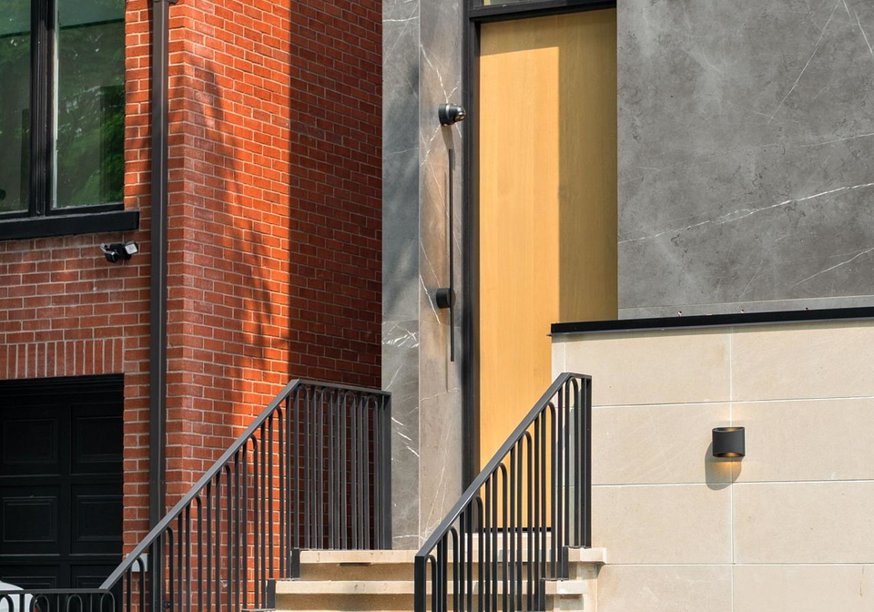 126-sherwood-avenue-toronto-ontario-c13176998