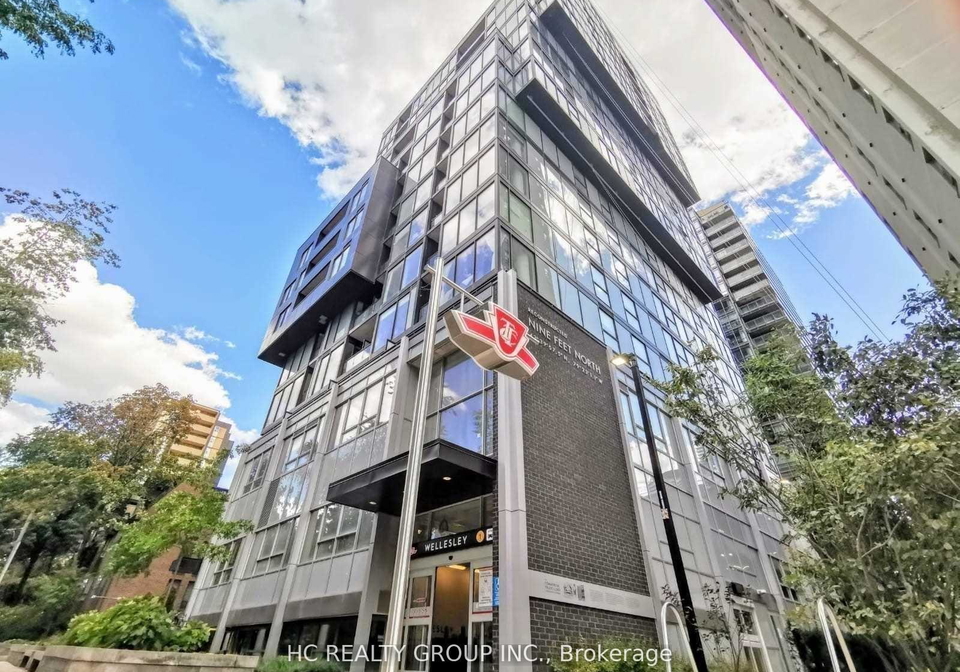 17-dundonald-street-toronto-ontario-c13177086