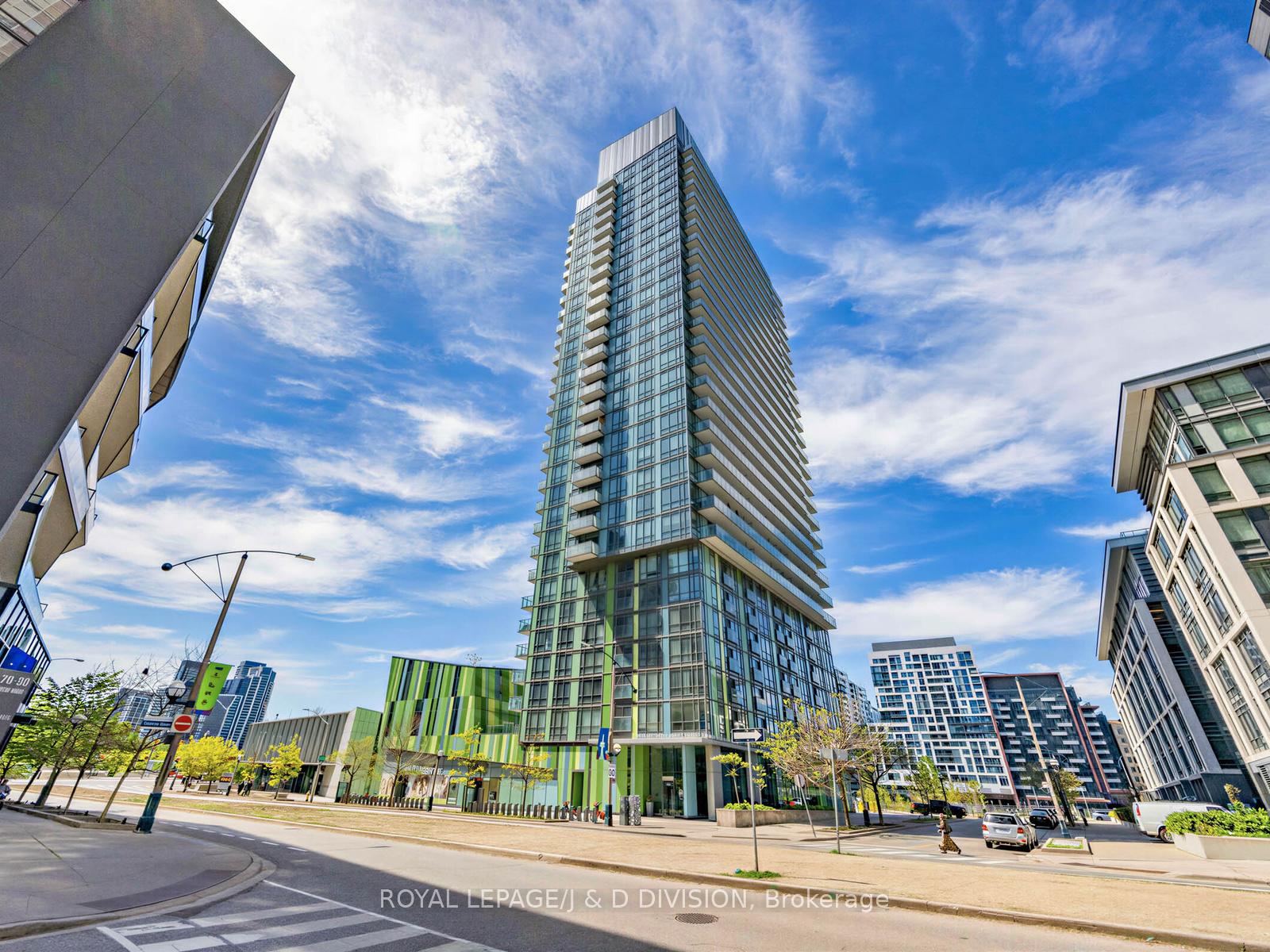 170-fort-york-boulevard-toronto-ontario-c13177424