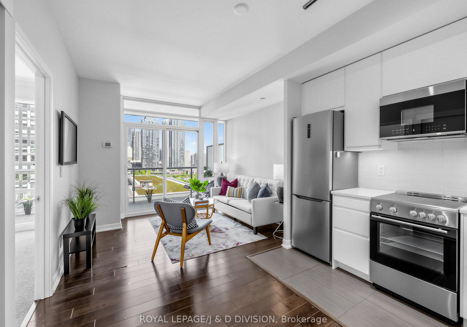 170-fort-york-boulevard-toronto-ontario-c13177424