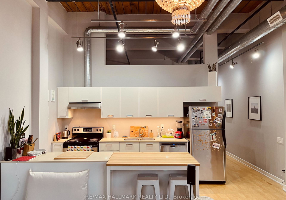 43-hanna-avenue-toronto-ontario-c13177434