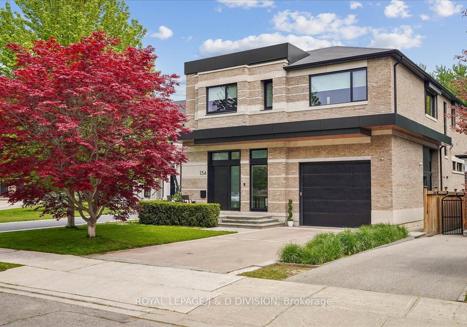 134-rykert-crescent-east-york-ontario-c13178130