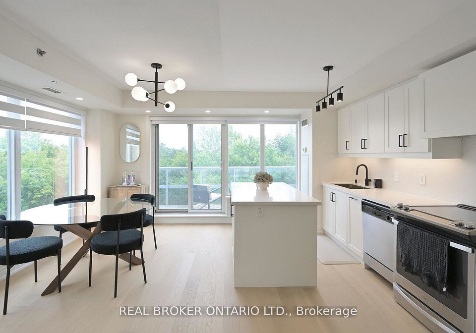 701-sheppard-avenue-w-toronto-ontario-c13179262