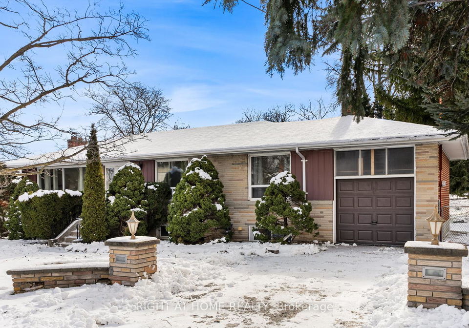 35-caswell-drive-north-york-ontario-c13179376