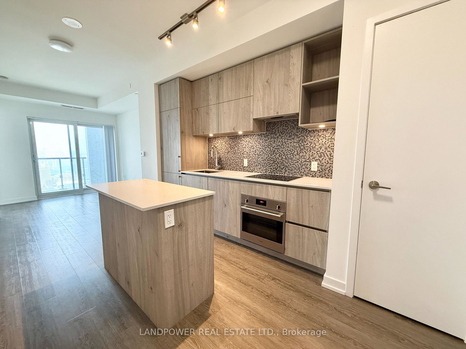 1-yorkville-avenue-toronto-ontario-c13180628