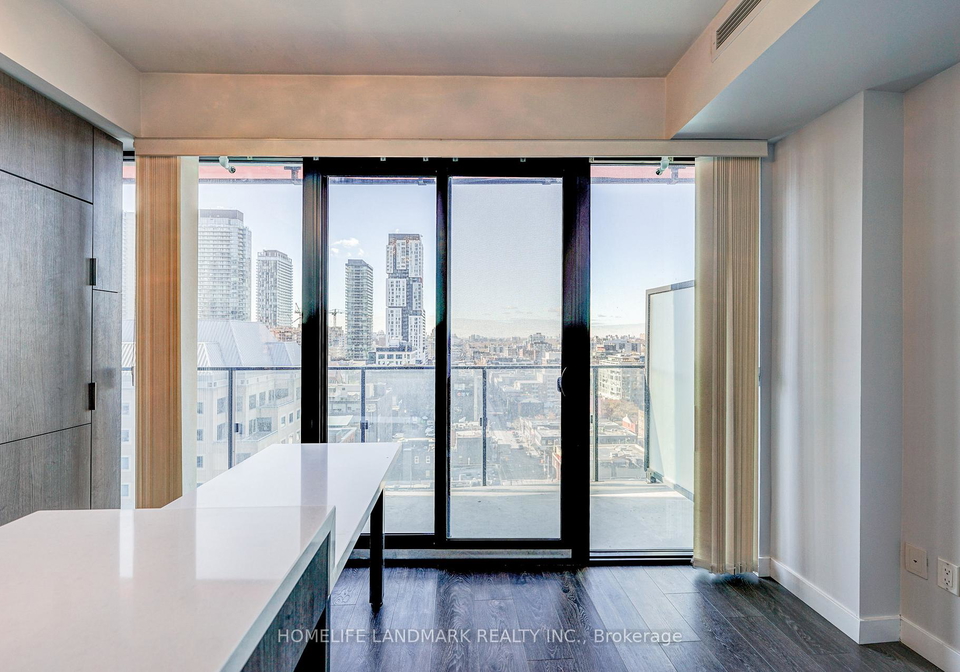 215-queen-street-w-toronto-ontario-c13181536