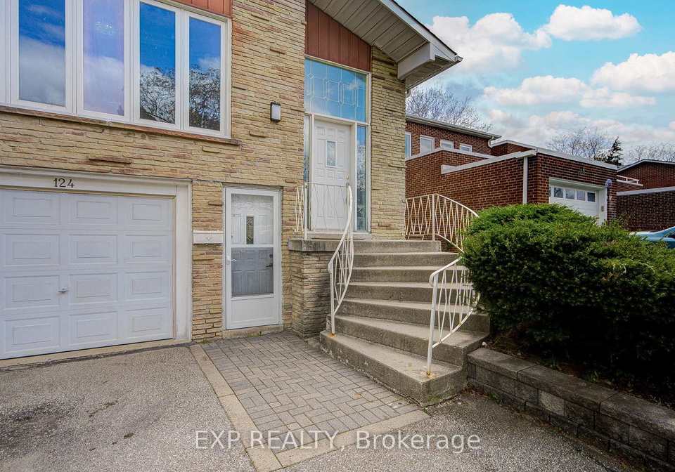 124-chipwood-crescent-north-york-ontario-c13181600
