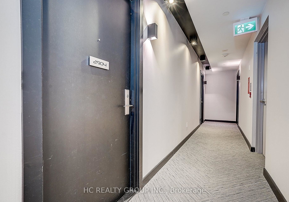 8-eglinton-avenue-e-toronto-ontario-c13181798