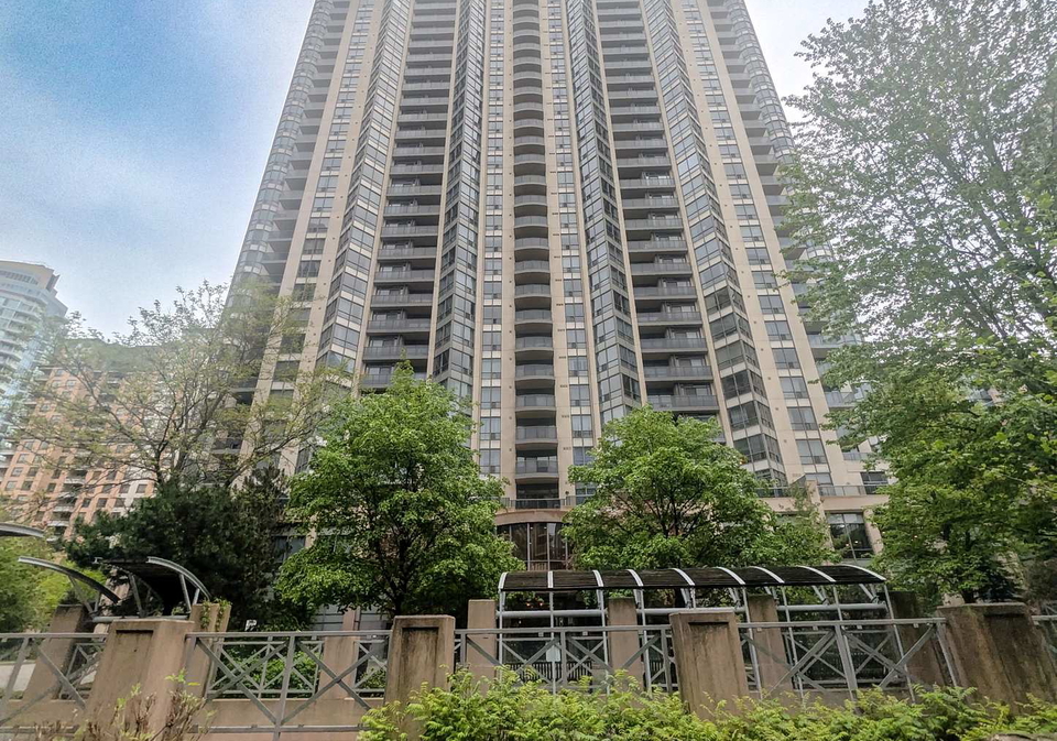 10-northtown-way-w-north-york-ontario-c13181820